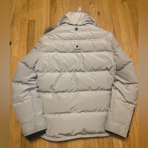 Moose Knuckles Round island Jacket. *SOLD* - Picture 5 of 13